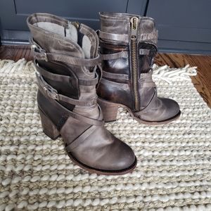 Free Bird "Baker" ankle boots size 8